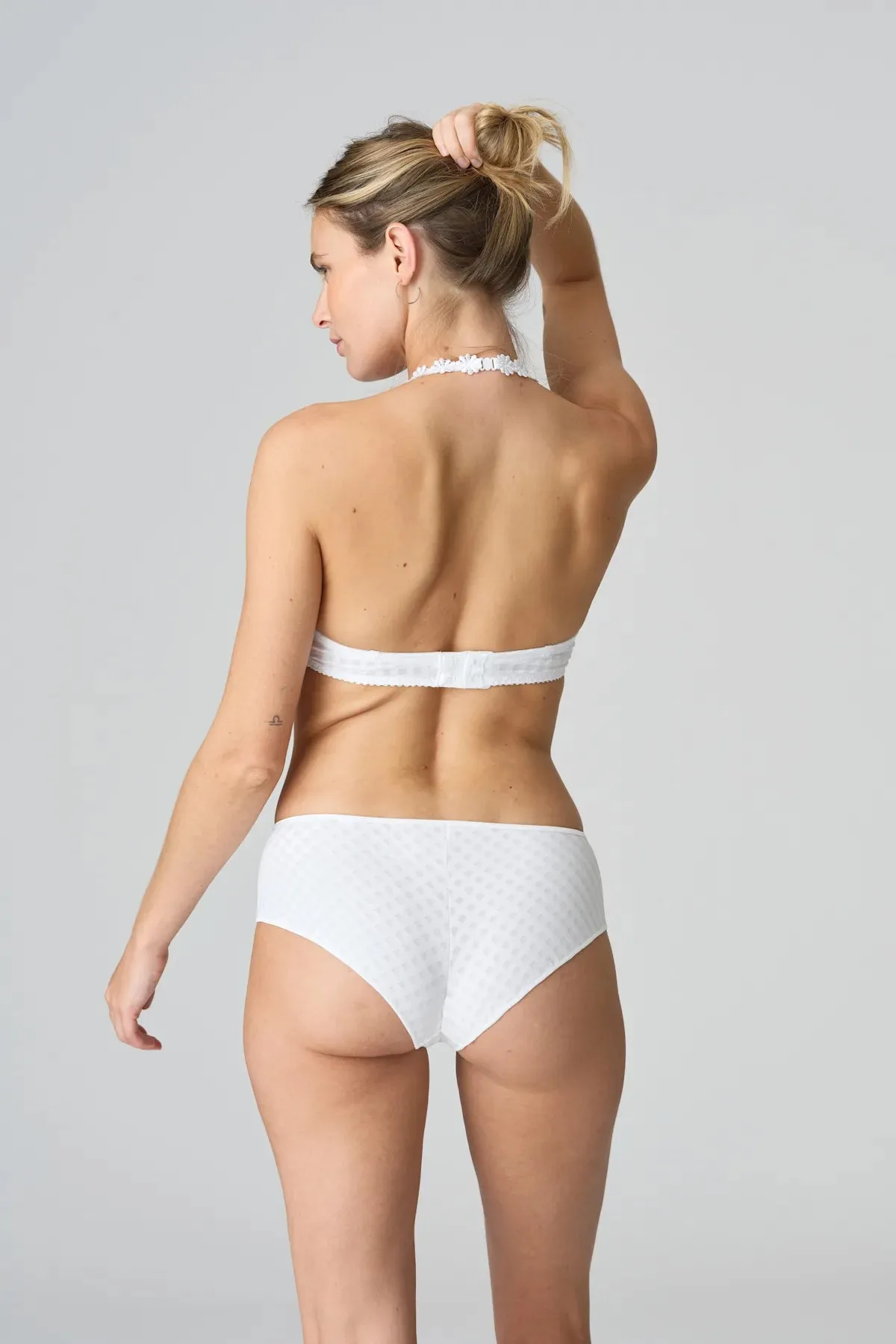 Avero Heartshape Bra In White - Marie Jo