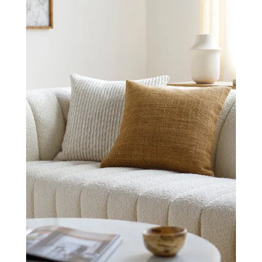 Chic Cozy Complement