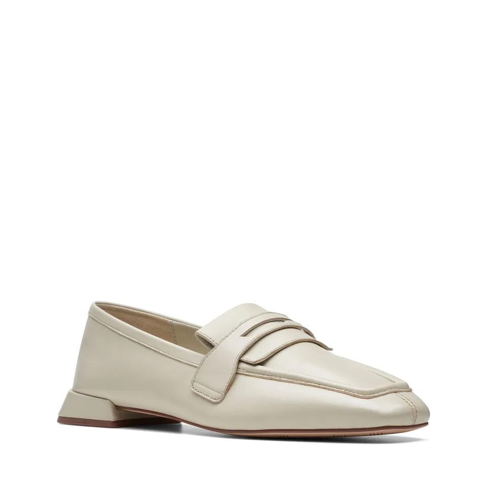 Clarks Women's Ubree15 Surf Ivory Leather 26174863