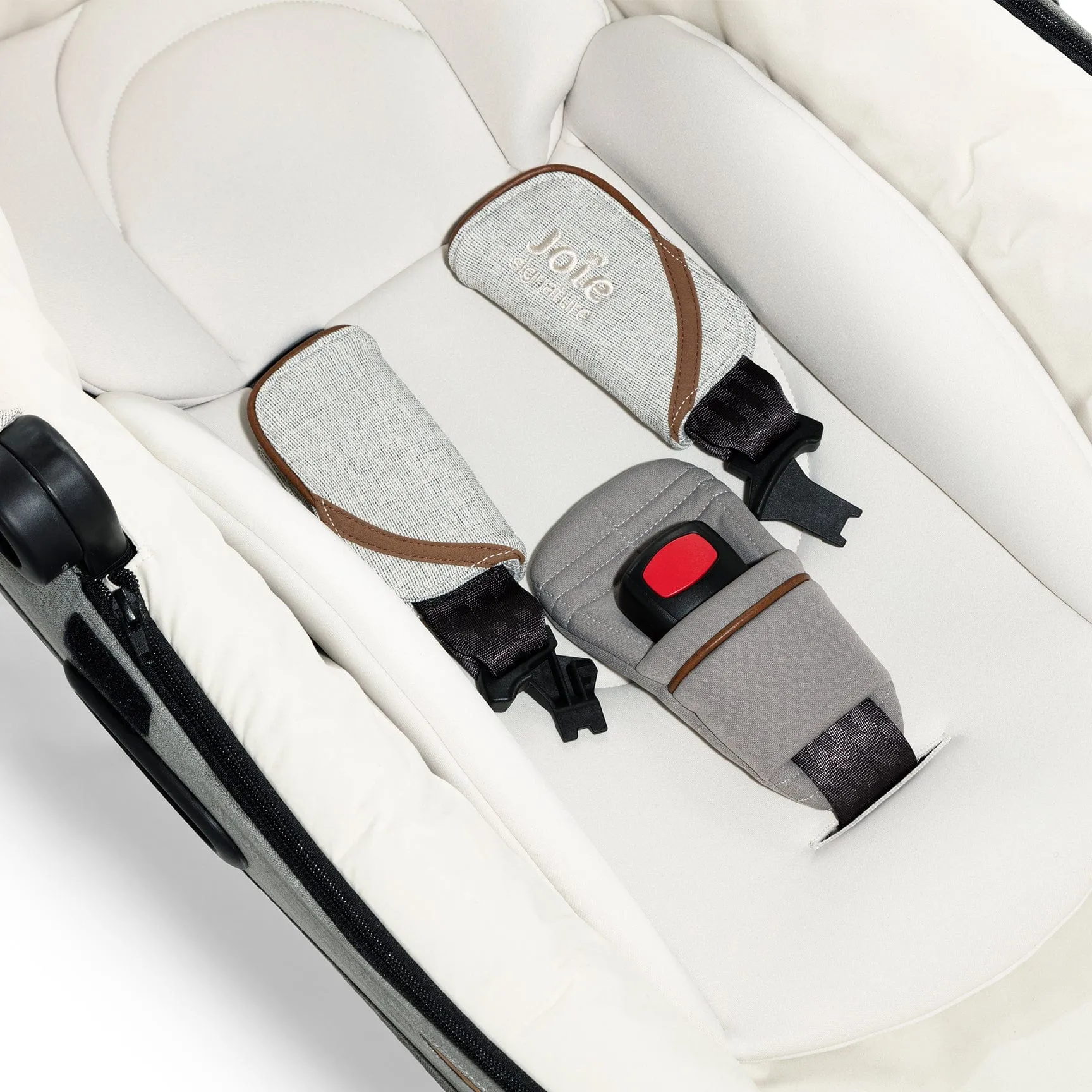 Joie Calmi Car Cot Bed & I-Base Encore in Oyster