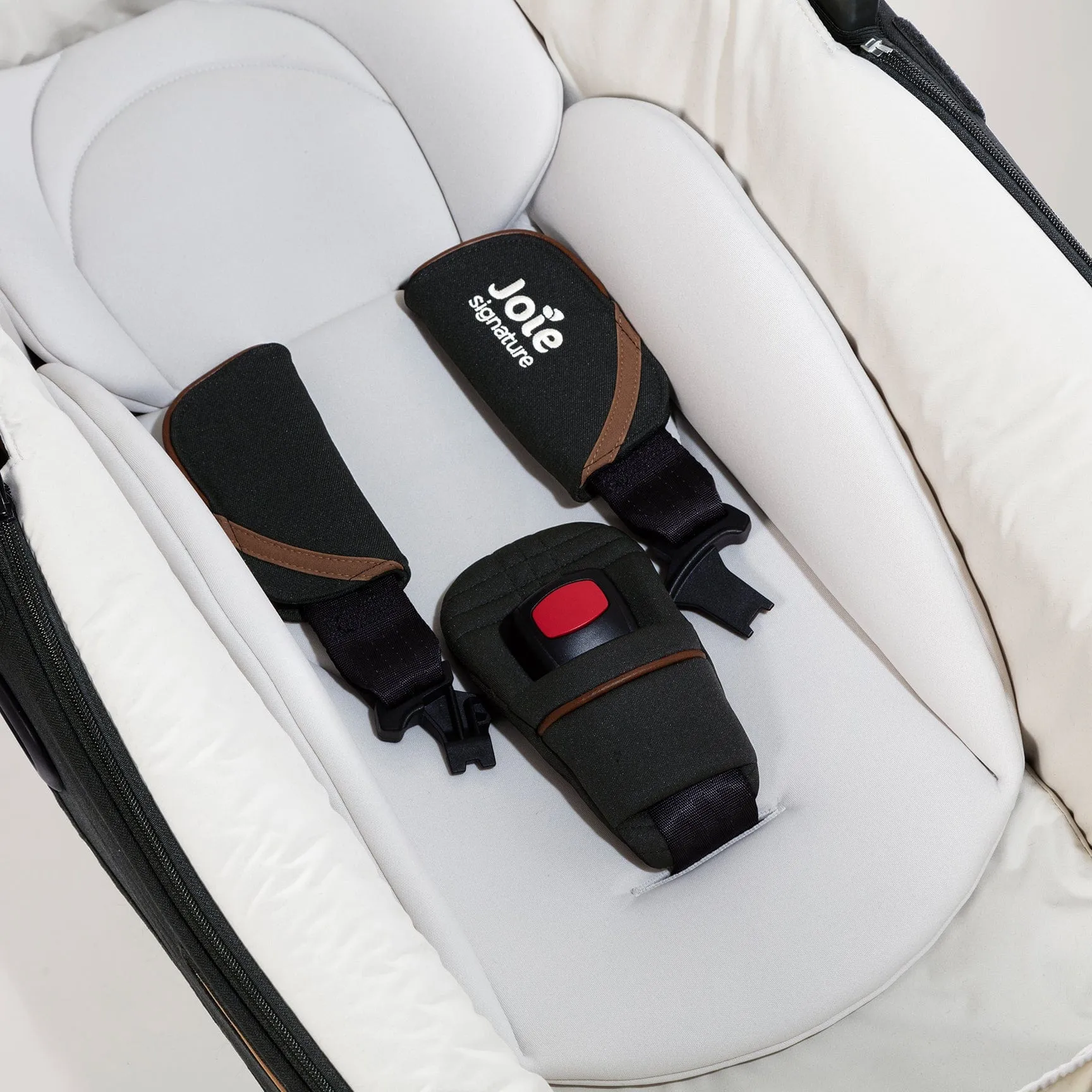 Joie Calmi Car Cot Bed - Eclipse
