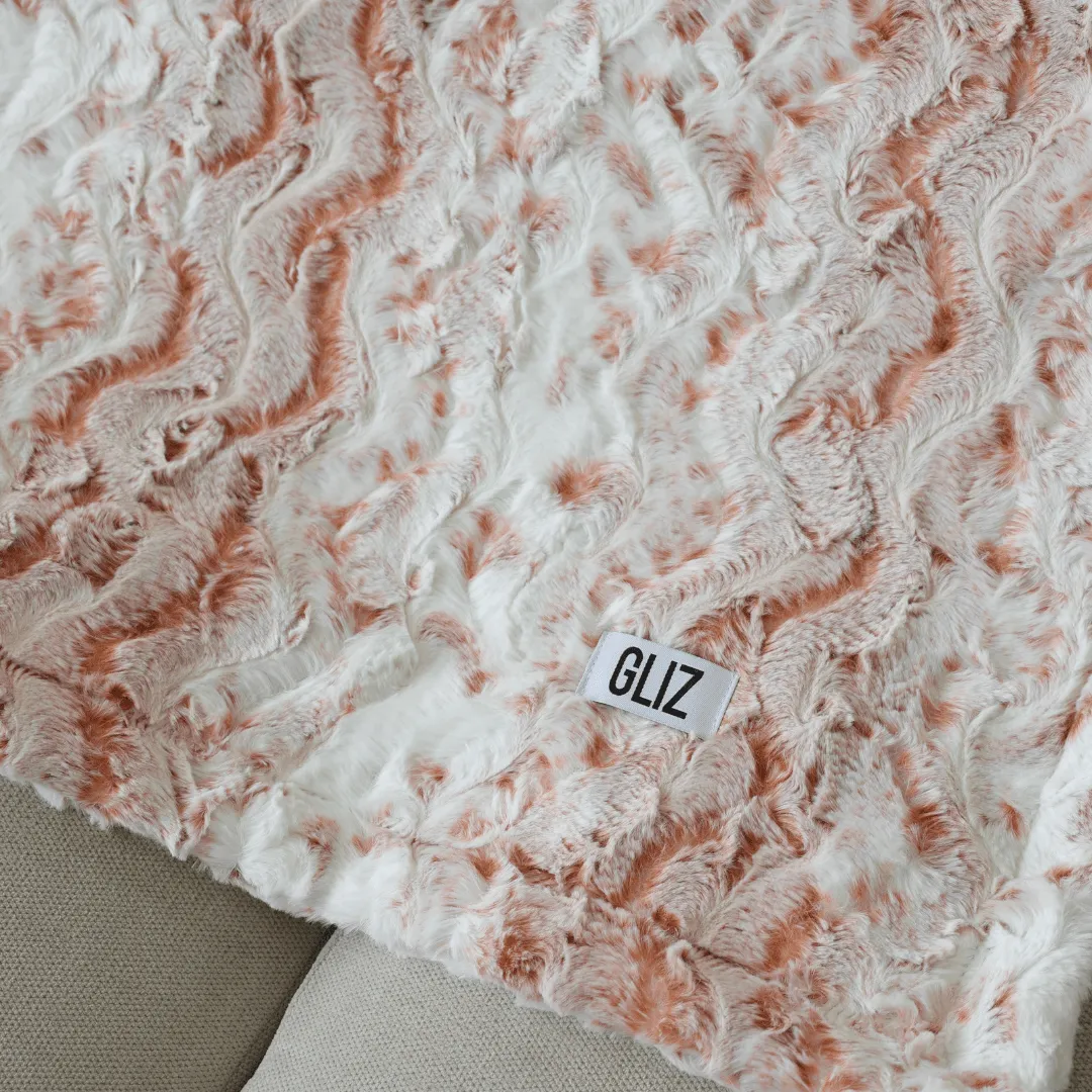 Luxe Blankets - Owl