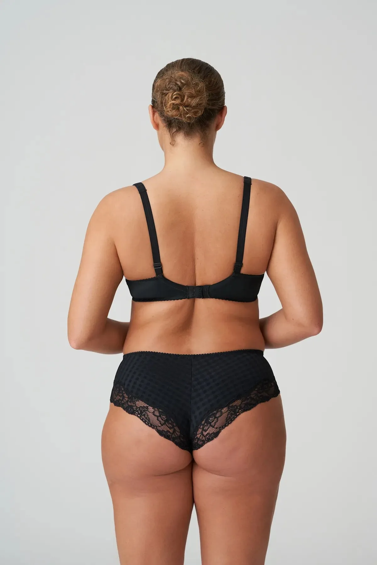 Madison Padded Heart Shape Bra In Black - Prima Donna