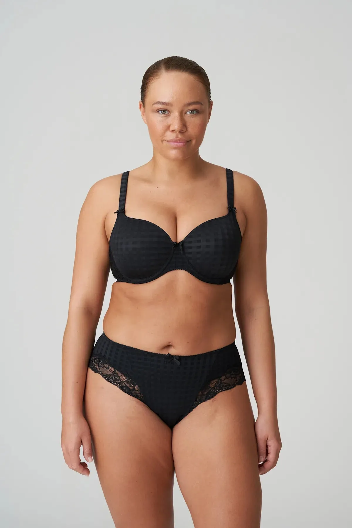 Madison Padded Heart Shape Bra In Black - Prima Donna