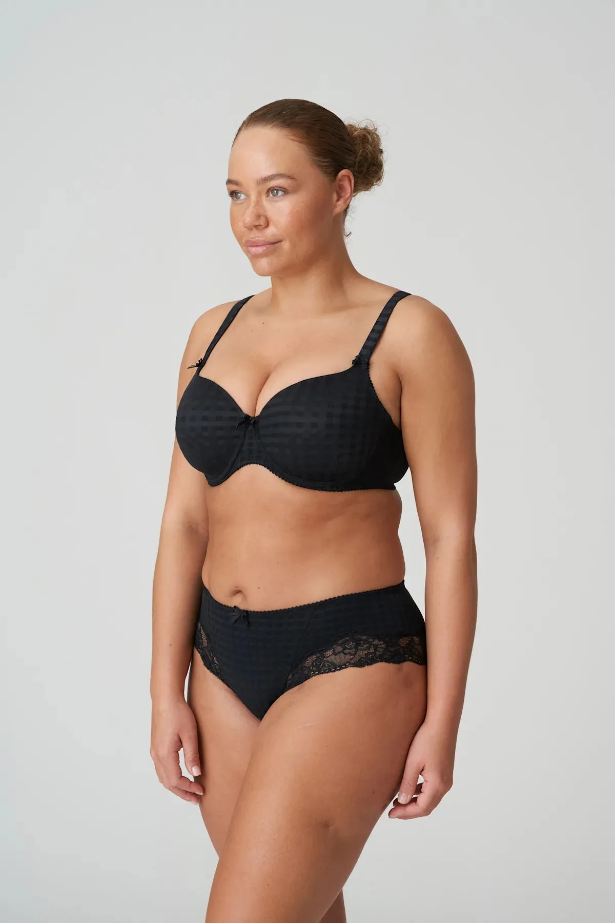 Madison Padded Heart Shape Bra In Black - Prima Donna