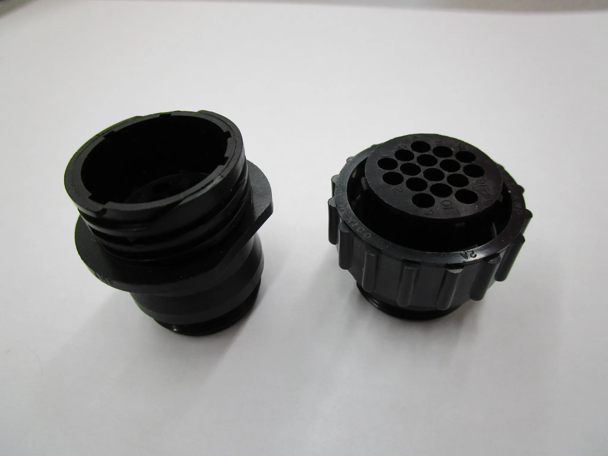 S1-16 ; 16 PIN PLUG CONN. KIT - SERIES 1