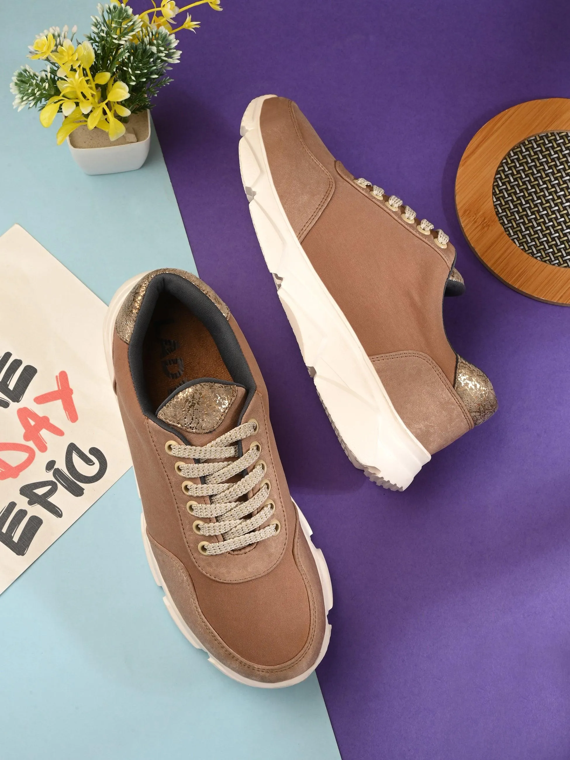 Savoura Sneakers