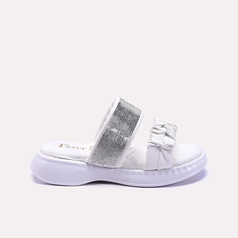 White Comfy Fancy Slippers 0412891